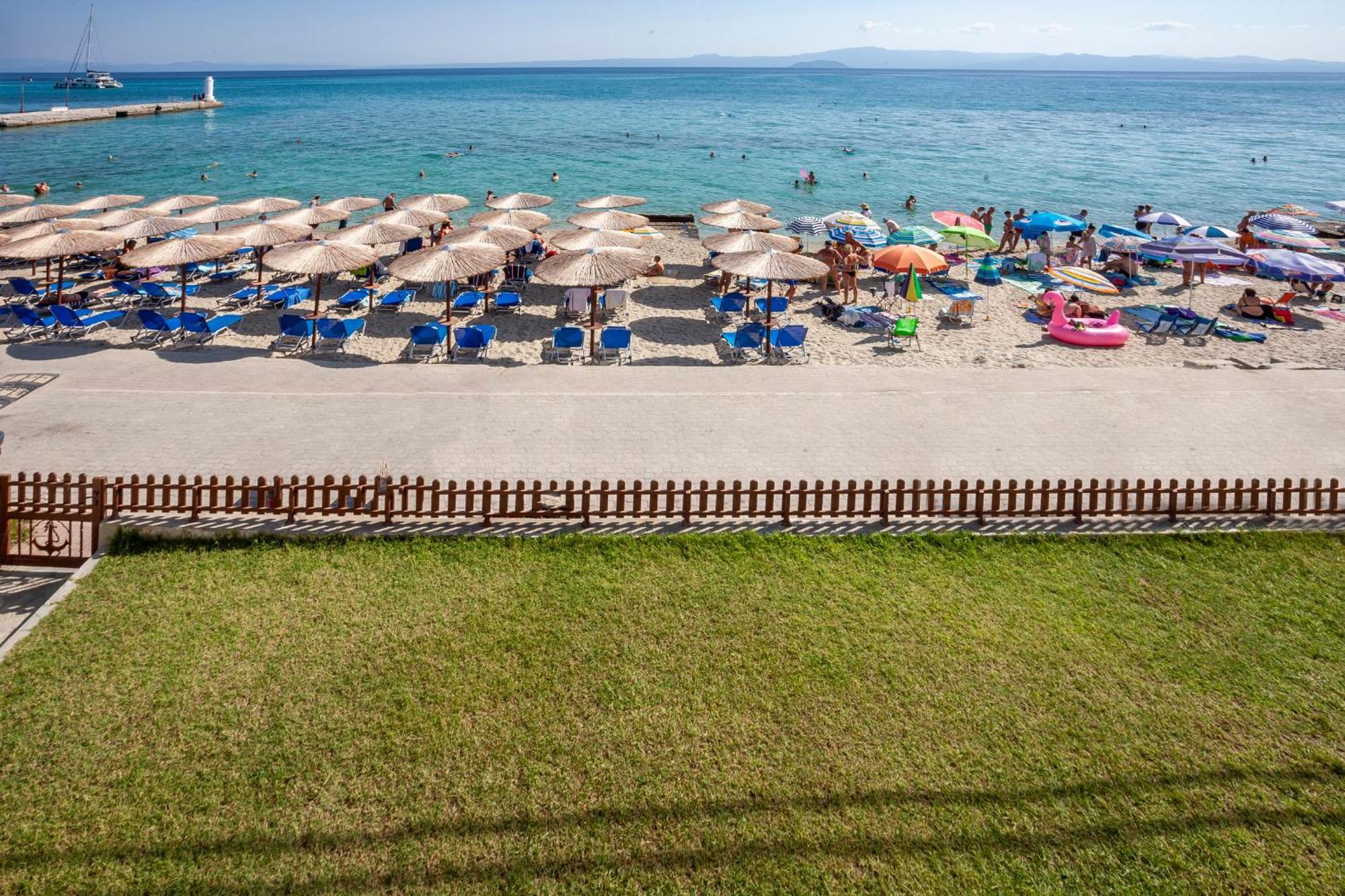 Rafaella Sea View Apartments 2 Pefkochori Exterior foto